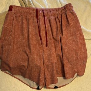 Lululemon Men’s Medium Running 6” Like New Salmon Color (SmokeFreeHome)
